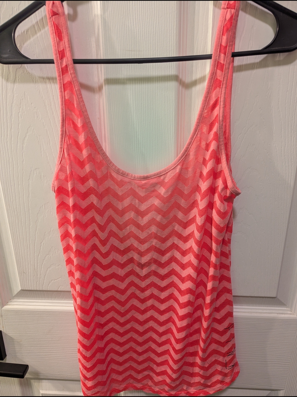 PINK Victoria's Secret Coral Chevron Tank Top - Picture 7 of 11